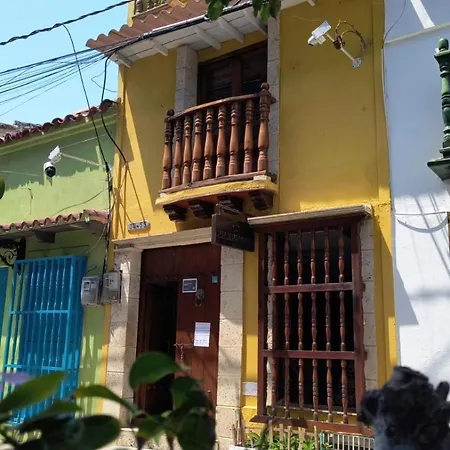 Casa De Americas Hostal