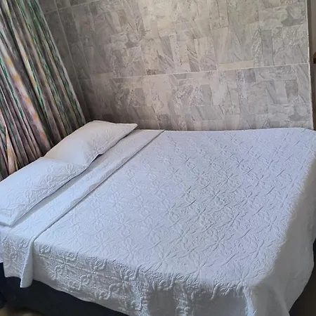 Hostal Casa De Americas