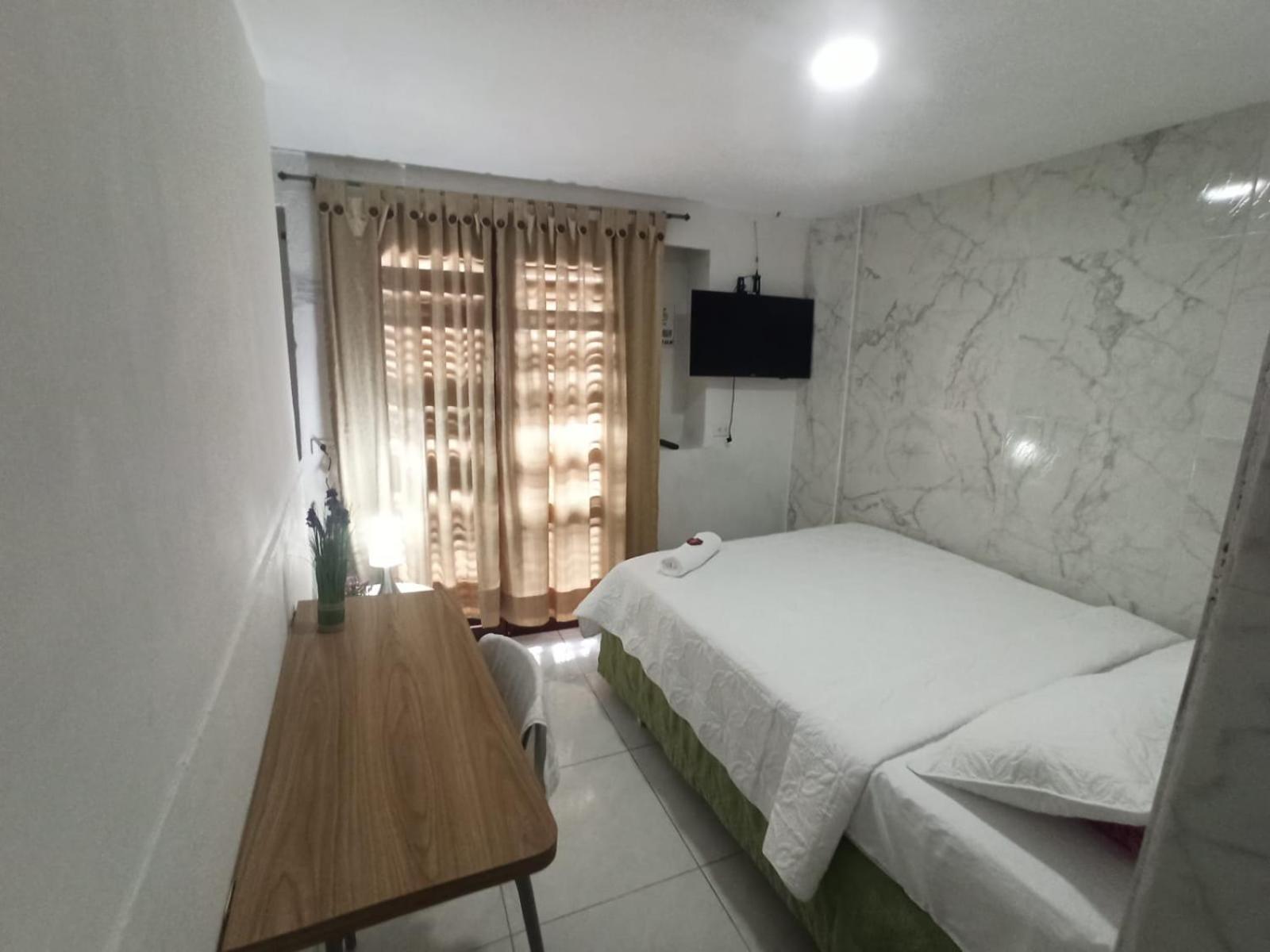 Casa De Americas Hostal *