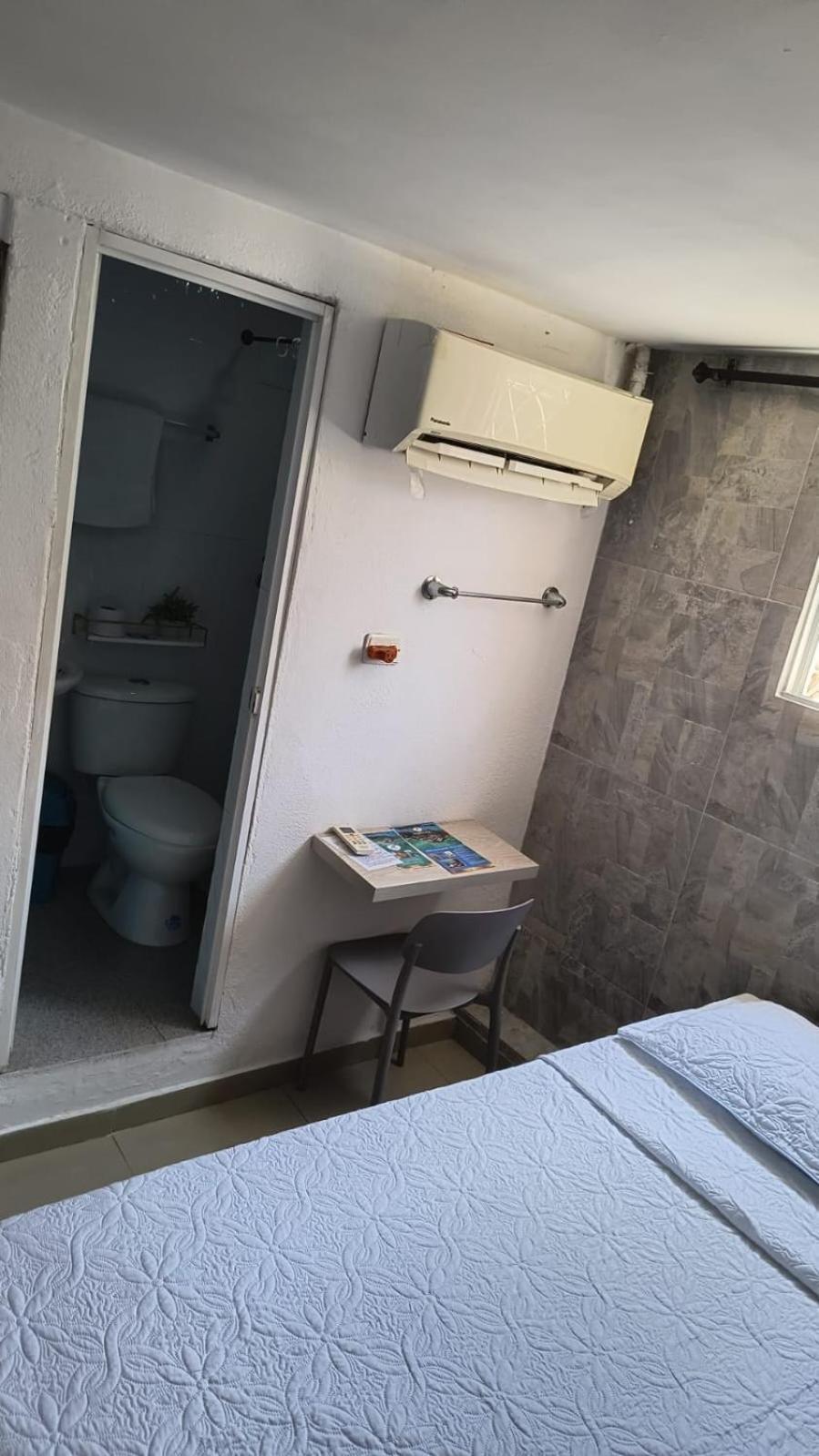Casa De Americas Hostel *