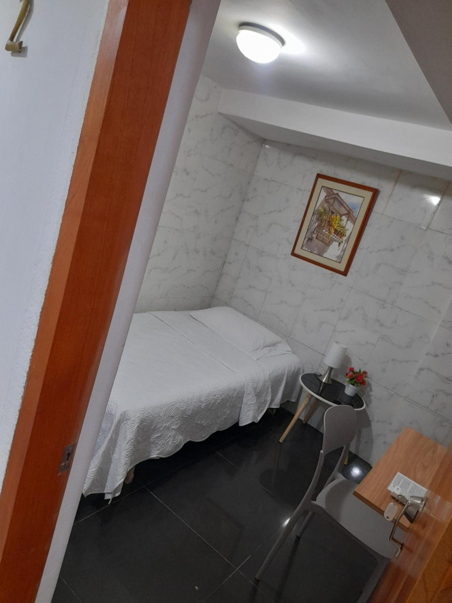 Casa De Americas Hostel *